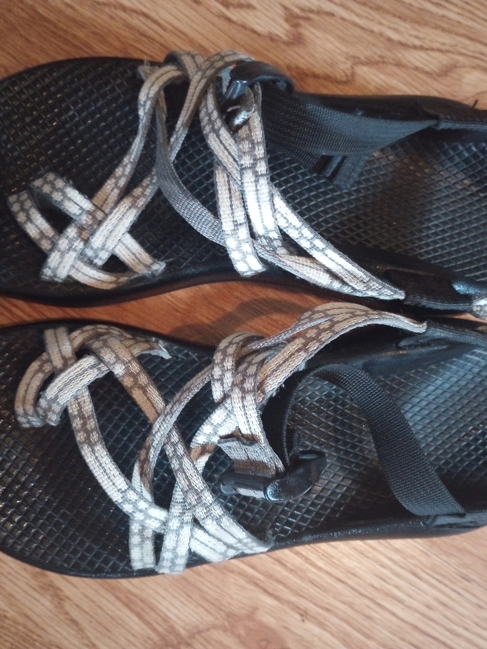 Woven Strappy Black Chaco Sandals with Gray Patterned Straps